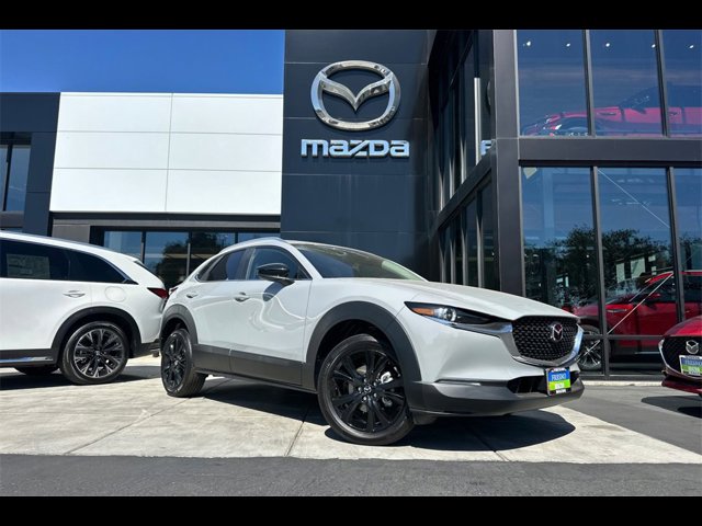 2025 Mazda CX-30 2.5 Select Sport photo 2
