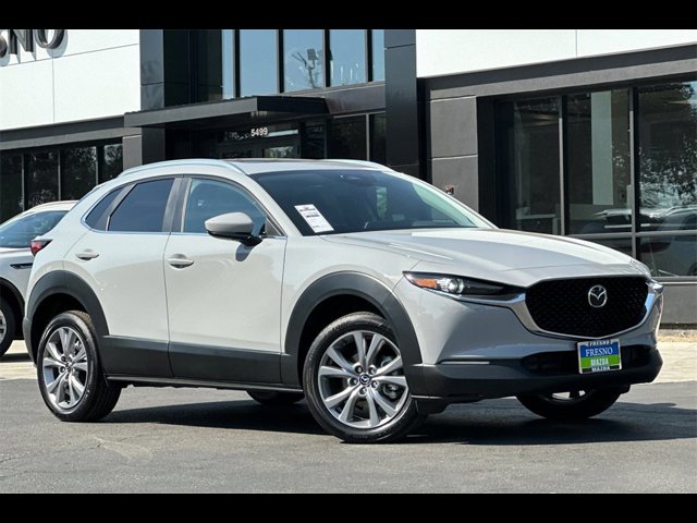 2025 Mazda CX-30 2.5 S Preferred photo 3