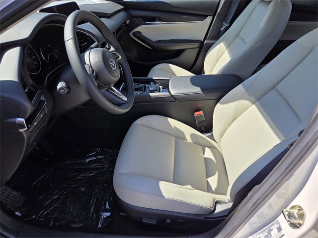 2025 Mazda Mazda3 2.5 s Preferred photo 6