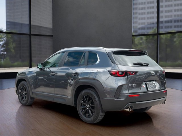 2025 Mazda CX-50 2.5 Select photo 4