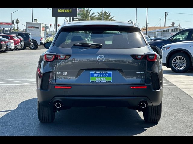 2025 Mazda CX-50 2.5 Select photo 6