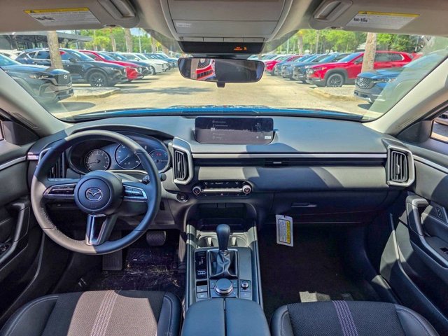 2025 Mazda CX-50 2.5 S Preferred photo 2