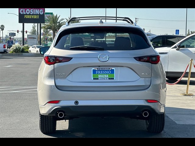 2025 Mazda CX-5 2.5 Select photo 6