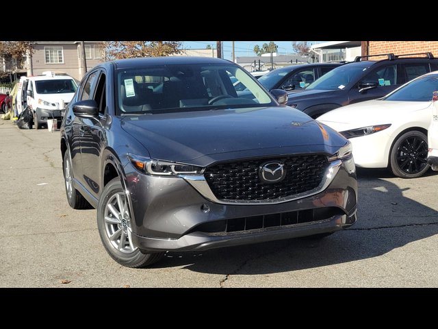 2025 Mazda CX-5 S Select Package's photo