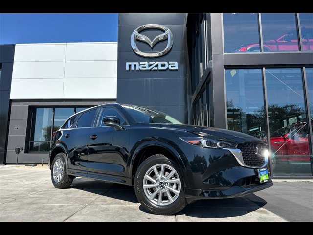 2025 Mazda CX-5 2.5 S Preferred photo 2