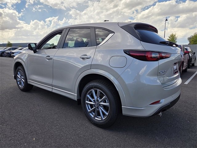 2025 Mazda CX-5 2.5 S Preferred photo 4