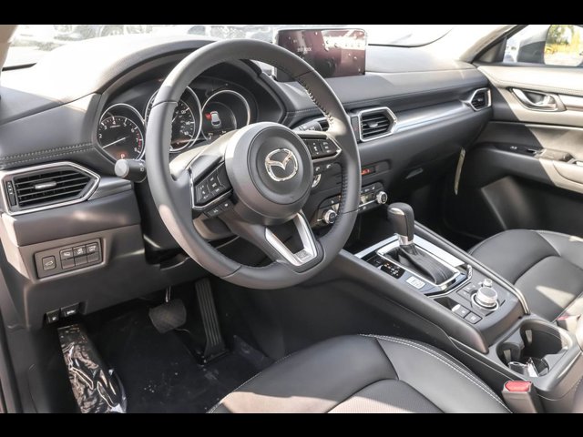 2025 Mazda CX-5 2.5 S Preferred photo 3
