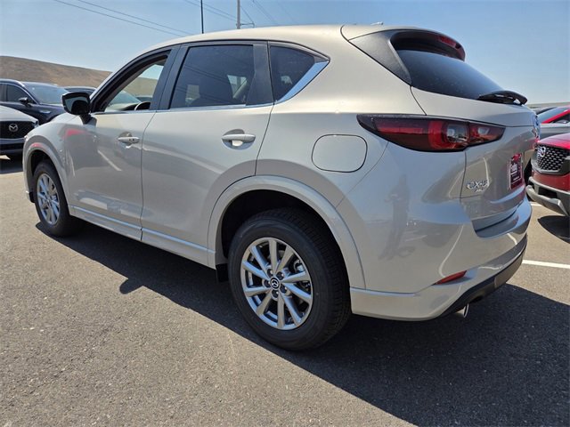 2025 Mazda CX-5 2.5 S Preferred photo 3