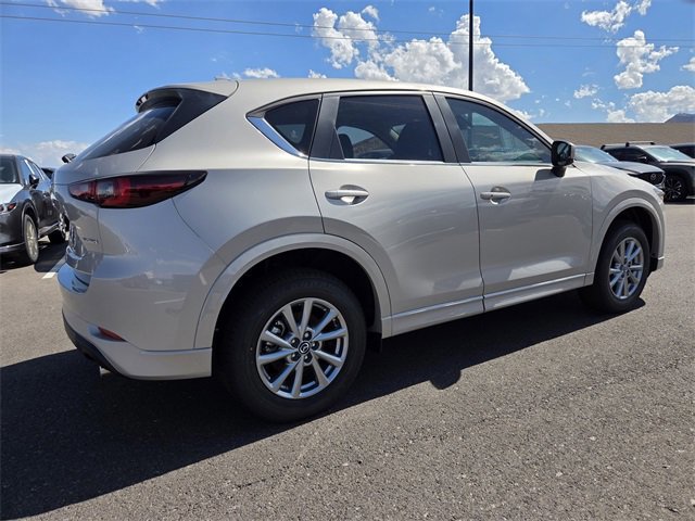 2025 Mazda CX-5 2.5 S Preferred photo 3