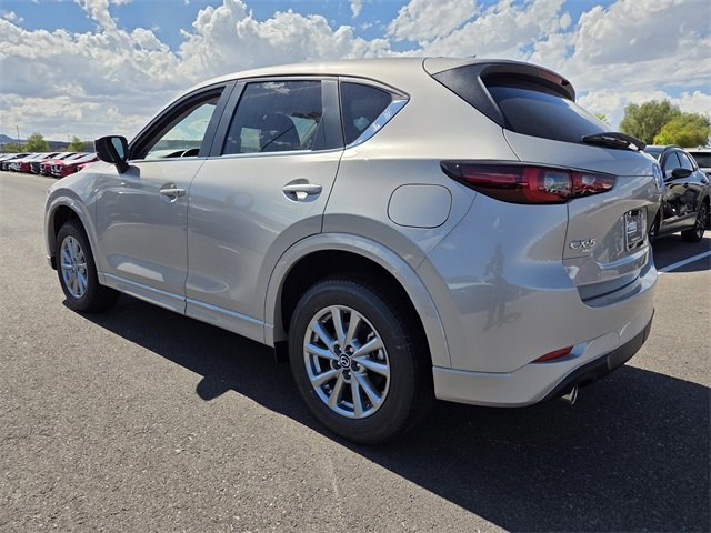 2025 Mazda CX-5 2.5 S Preferred photo 4