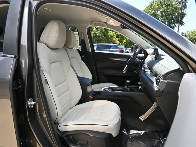2025 Mazda CX-5 2.5 S Preferred photo 3