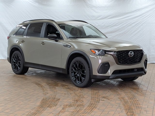 2026 Mazda CX-70 Preferred Package's photo