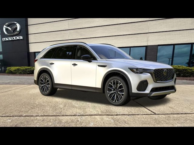 New 2025 Mazda CX-70 Plug-In Hybrid Premium Plus AWD New 2025 Mazda CX-70 Plug-In Hybrid Premium Plus AWD